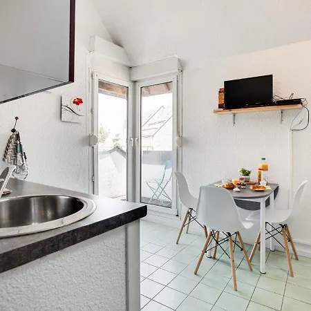 Maison Port En Dro-4 By Interhome *